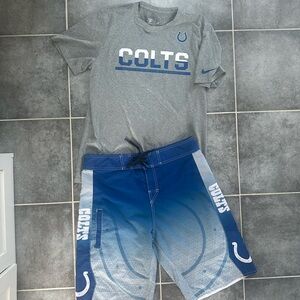 Indianapolis Colts NFL Team Apparel Mens Swim Trunks Size M, Nike Dri-Fit Shirt